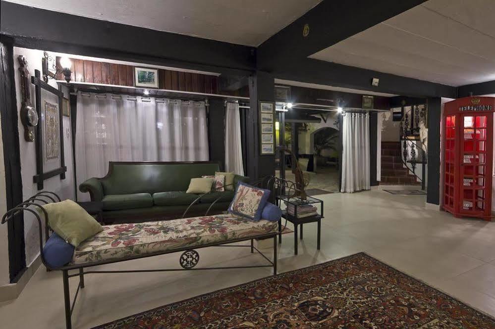 Hotel Britannia Penedo  Exteriör bild